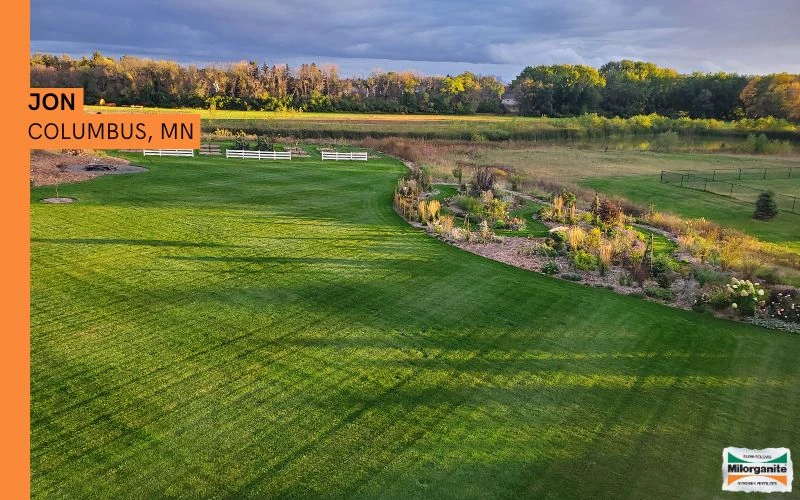 Milorganite photos Large healthy and green lawn in Minnesota after using Milorganite fertilizer.